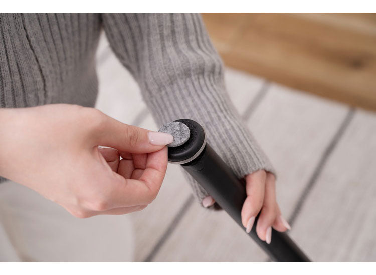 ソファ 2人掛け チェック柄 2人用 スチール パイプチェア おしゃれ 黒 ブラック 木肘 アーム付き 肘付き 肘掛け付き コンパクト レトロ 北欧 新生活(代引不可)