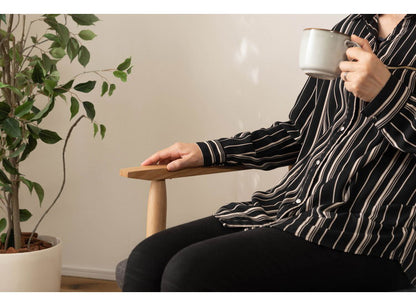 ダイニングソファ 2人掛け 幅117cm ダイニング ベンチ 背もたれ 肘置き 椅子 イス おしゃれ 肘掛け付き アーム付き 固定脚 木製 天然木 北欧 ナチュラル ベージュ(代引不可)