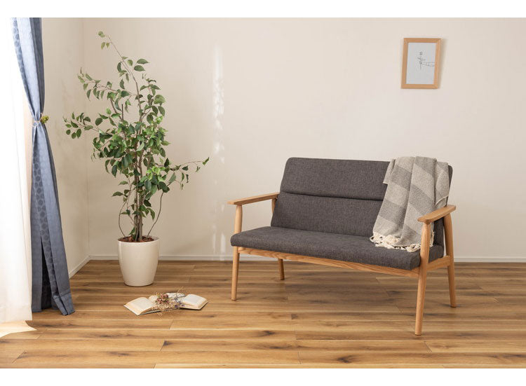 ダイニングソファ 2人掛け 幅117cm ダイニング ベンチ 背もたれ 肘置き 椅子 イス おしゃれ 肘掛け付き アーム付き 固定脚 木製 天然木 北欧 ナチュラル ベージュ(代引不可)