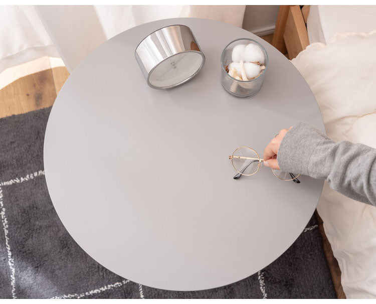 ラウンドサイドテーブル テーブル サイドテーブル ナイトテーブル ディスプレイ台 木製 天然木 パイン くすみカラー 三本脚 おしゃれ コンパクト シンプル 北欧 韓国 かわいい ナチュラル 一人暮らし(代引不可)