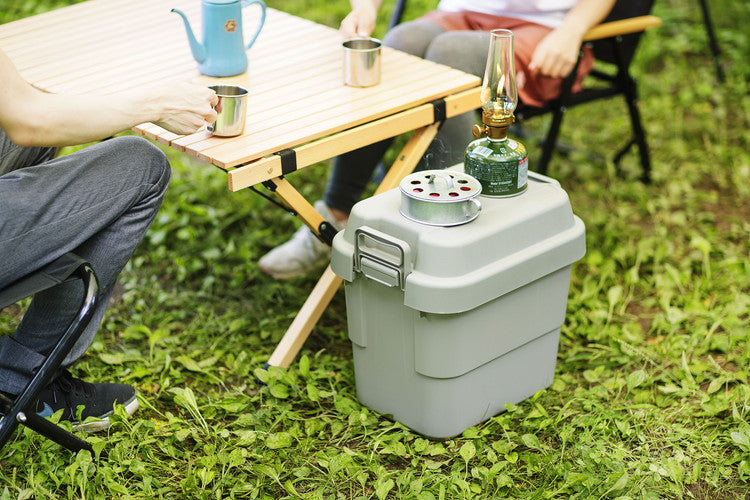 アウトドア キャンプ 収納ボックス 収納ケース 容量20リットル 箱 アウトドア 衣類収納 おもちゃ箱 フタ付き 座れる スツール プラスチック シンプル ミリタリー おしゃれ(代引不可)