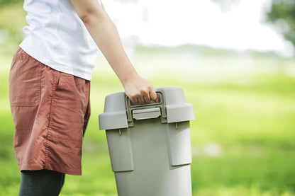 アウトドア キャンプ 収納ボックス 収納ケース 容量20リットル 箱 アウトドア 衣類収納 おもちゃ箱 フタ付き 座れる スツール プラスチック シンプル ミリタリー おしゃれ(代引不可)