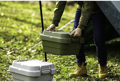 トランクカーゴ スタッキング 18L 収納 ロータイプ アウトドア キャンプ バーベキュー カーキ ブラック グレー 座れる 簡易椅子 ベルトガイド フタ 積み重ね(代引不可)