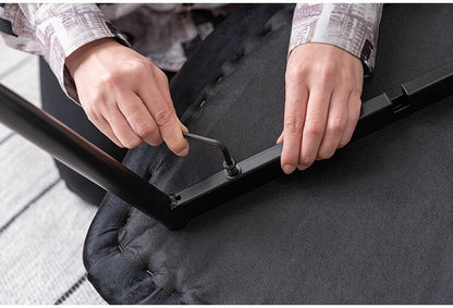 ダイニングチェア おしゃれ チェアー 椅子 イス スチール 脚 フレーム 黒 ブラック 布 ベロア アームチェア 肘あり 肘掛けあり 固定脚 食卓 可愛い 高級感 アンティーク シンプル エレガント(代引不可)