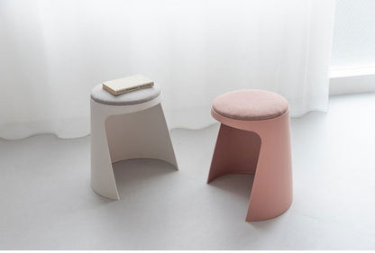 スタッキングスツール コンパクト 椅子 チェア おしゃれ かわいい インタリア デザイン リビング ダイニング 北欧 おしゃれ 完成品 丸形 リモートワーク 在宅ワーク 椅子 いす イス(代引不可)