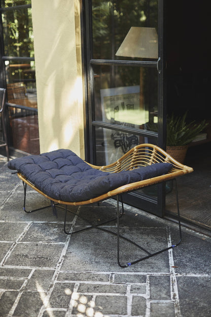 ラタンカウチソファ 椅子 ソファ 一人用 クッションつき リゾート テラス アジア 南国 籐 ラタン 屋外 屋内 インテリア ソファーベッド プーケット ゆったり まったり 家具 シンプル おしゃれ(代引不可)