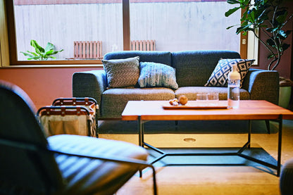 ソファ ボリュームソファ 北欧 2人掛け 3人掛け ワイドラブソファ シンプル モダン ファブリックソファ ヴィンテージ 2.5P ソファー シック リビング 西海岸 グレー(代引不可)