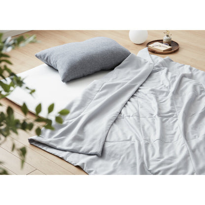 肌掛け布団 洗える シングル 150×210cm 丸洗い ウォッシャブル グレー ホワイト ピーチスキン ピーチスキン加工 おしゃれ 北欧 オールシーズン シンプル 掛け布団 かけ布団 肌掛けふとん 夏布団 なめらか 軽量 安眠 ループ付き