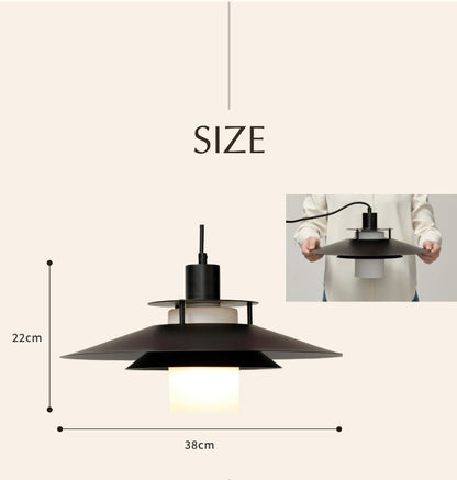 ペンダントライト 北欧 LED対応 1灯 E26口金 ブラック ホワイト 取り付け簡単 シンプル おしゃれ モダン カフェ風 デザイン 照明 シーリングライト ライト ダイニング 天井 リビング 吊り下げ 長さ調節 玄関 店舗用 円形