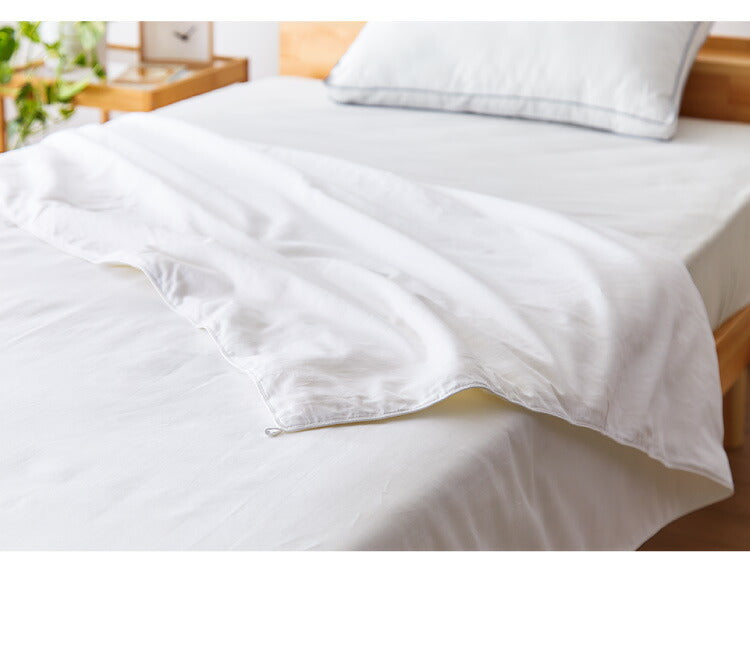 真綿布団 掛け布団 中綿 シルク100% シングル 収納袋付き 絹 綿100%生地 0.8kg 天然繊維 滑らか 涼感 夏掛け布団 夏用 オールシーズン 肌掛け布団 真綿ふとん 掛布団 掛けふとん 布団