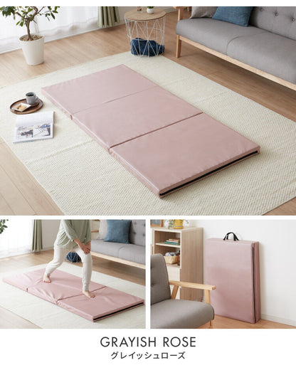 ストレッチマット 厚手 折りたたみ コンパクト 三つ折り 幅広 幅60cm 50mm 厚手 滑り止め PUレザー 持ち手付き 体操 トレーニング 筋トレ エクササイズ リングフィット ヨガマット スポーツマット プレイマット 防音 家庭用