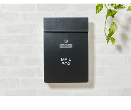 郵便ポスト 壁掛け 鍵付き 軽量 排水口付き 錆びにくい ブラック ホワイト マット スチール おしゃれ シンプル 北欧 メールボックス 郵便受け ポスト 郵便箱 家庭用 キーロック式 鍵4個付き レターパック対応 大容量 コンパクト