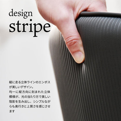 型押しダイニングチェア Alterna 2脚セット レザーチェア 回転式 【背面デザイン×快適座面】ダイニングチェア 回転式チェア レザーチェア 背面デザインチェア おしゃれチェア