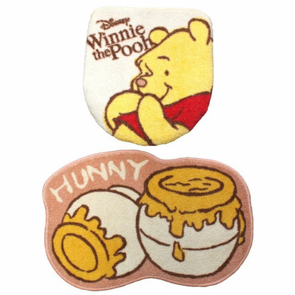 Desney ディズニー くまのプーさん トイレ2点セット トイレタリー トイレフタカバー トイレマット マット グッズ 温水洗浄便座用 おしり洗浄器 トイレカバー キャラクター(代引不可)