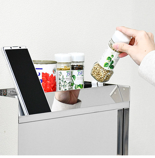 日本製 燕三条 フラップ扉のステンレススパイスラック ポット3 調味料ラック 扉付き 調味料ストッカー スパイスラック 調味料ポット付き 省スペース キッチン収納 おしゃれ(代引不可)