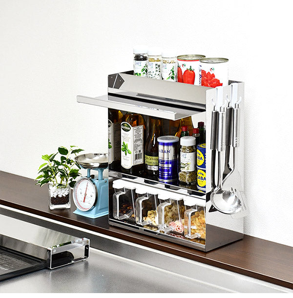 日本製 燕三条 フラップ扉のステンレススパイスラック ポット4 調味料ラック 扉付き 調味料ストッカー スパイスラック 調味料ポット付き 省スペース キッチン収納 おしゃれ(代引不可)