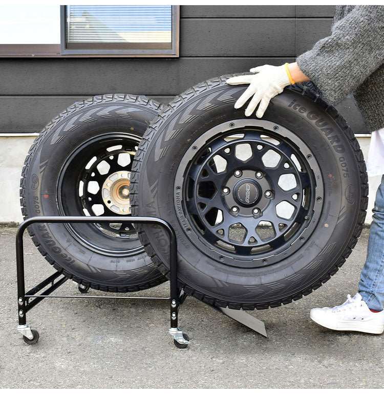 日本製 SUV用 タイヤラック 2個組(4本収納) タイヤ幅24cmまで カバー付き スロープ付き キャスター タイヤスタンド タイヤ収納 足立製作所 組立簡単 カー用品 保管 スタッドレス(代引不可)