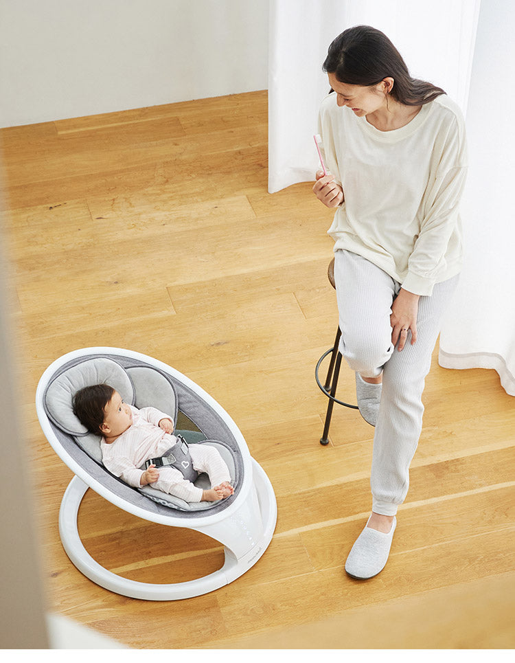 munchkin 電動ベビースウィング ベビースウィング マンチキン 電動 オートスイング ゆりかご 寝かしつけ ベビーチェア 出産祝い シンプル 軽量 おしゃれ ベビー 赤ちゃん 新生児 乳児 bluetooth