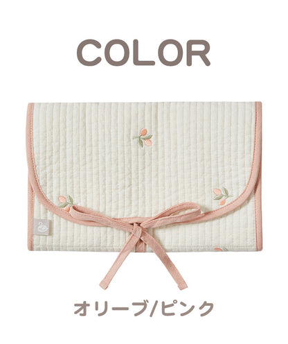 D BY DADWAY ヌビ おむつ替えシート 肌ざわり 柔らかい 汚れにくい 拭き取りやすい 収納ポケット おしりふき収納 折りたたみ おむつシート 持ち運び 出産祝い