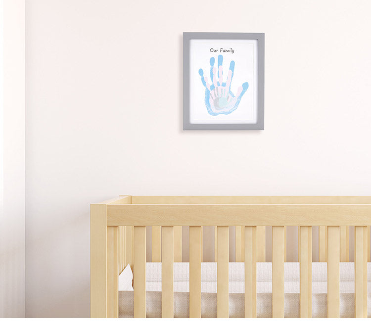 pearhead ファミリーハンドプリント・フレーム オリジナルアート 手形 足形 記念日 絵具 写真立て ファミリー メモリアル 出産 記念 出産祝い ギフト メモリアルグッズ フォトフレーム