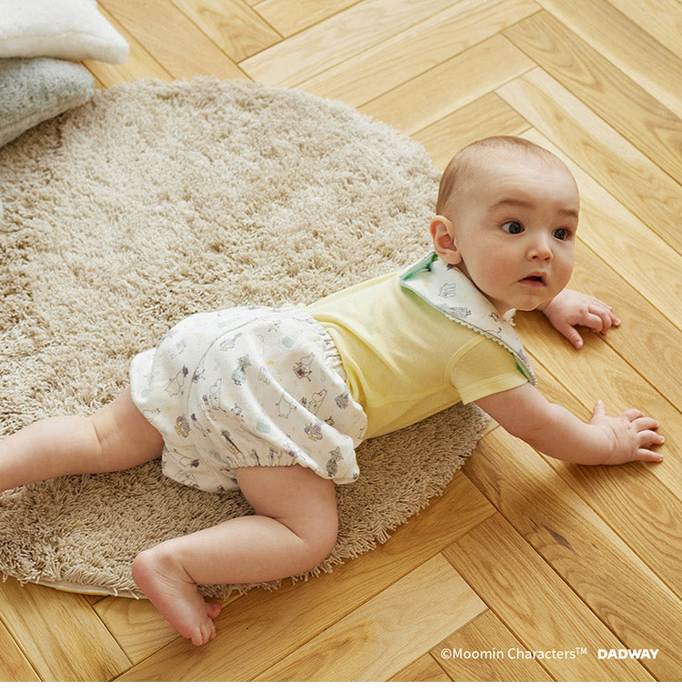 MOOMIN BABY ギフトセット M ニョロニョロ ムーミン ムーミンベビー スタイ ブルマ ガーゼハンカチ にぎにぎスティック 4点セット 出産祝い ギフト プレゼント ベビー用品 赤ちゃん かわいい