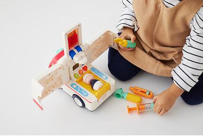 Hola Toys オラトイズ 音がいっぱい!自分で走るきゅうきゅうしゃ ごっこ遊び おもちゃ 救急車ごっこ 車 知育玩具 仕掛けおもちゃ 救急車 救急隊員 音遊び 誕生日プレゼント ギフト