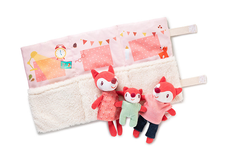 Lilliputiens はじめてのなかよし家族 アリス リリピュション ごっこ遊び ぬいぐるみ おもちゃ 誕生日プレゼント 仕掛けおもちゃ ハーフバースデー 出産祝い 布おもちゃ 布製