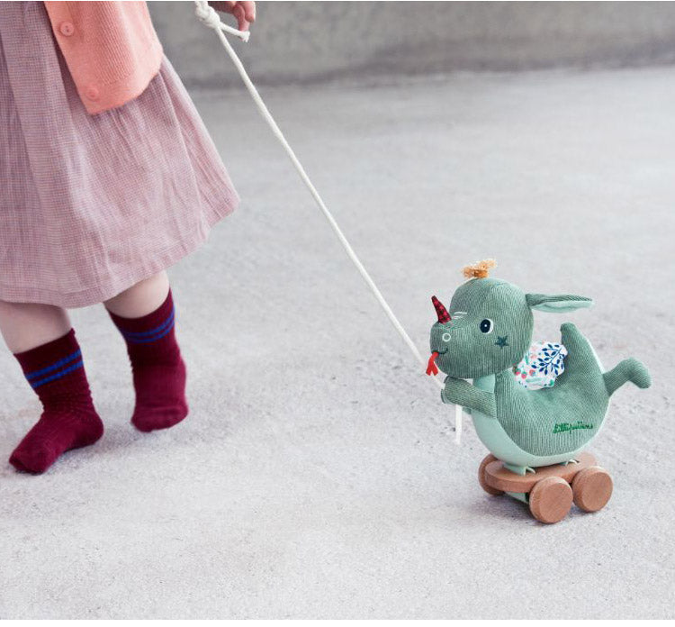 Lilliputiens プルアロングトイ ドラゴンのジョー バンビのステラ リリピュション ごっこ遊び お散歩 ぬいぐるみ おもちゃ 誕生日プレゼント 出産祝い 布おもちゃ 布製 音