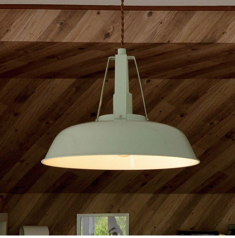 1灯 シーリングライト 吊り下げ ペンダントライト スチール 照明器具 おしゃれ かわいい 北欧 インテリア リビング ダイニング キッチン 節電 照明 居間 寝室 シンプル LED 電球別売り デザイン(代引不可)