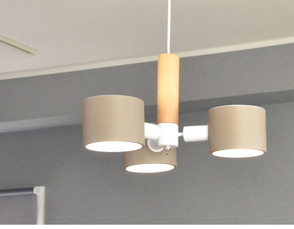 シーリングライト ペンダントライト 3灯 照明 シーリングライト E26 スチール 天然木 おしゃれ かわいい 北欧 インテリア リビング ダイニング 節電 照明 居間 寝室 モダン シンプル LED 電球別売り(代引不可)