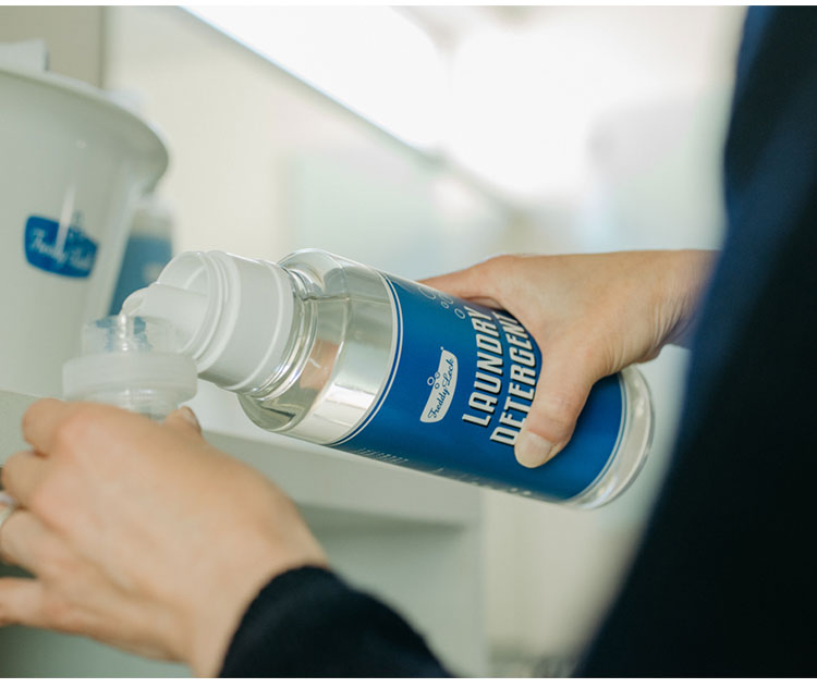 ランドリー洗剤 600ml 単品 フレディ レック 洗濯洗剤 フレッシュ ソープ の香り FREDDY LECK ドイツ 北欧 白 おしゃれ シンプル
