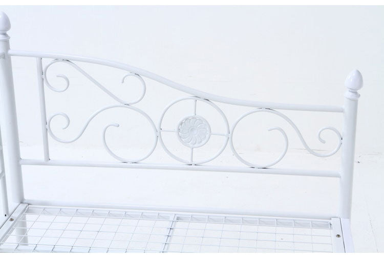 ベッドフレーム 姫系 シングル おしゃれ 北欧 ベッド スチールベッド パイプベッド ベッド 収納 かわいい ローベッド フロアベッド(代引不可)