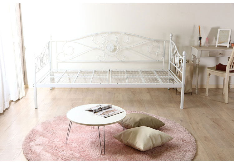 ベッドフレーム 姫系 シングル おしゃれ 北欧 ベッド スチールベッド パイプベッド ベッド 収納 かわいい ローベッド フロアベッド(代引不可)