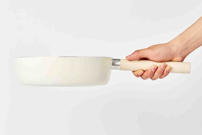 韓国発 Dr.HOWS フライパン 20cm 直火・IH対応 ルミ LUMI ソテーパン 20cm 取っ手付き 可愛い かわいい おしゃれ ドクターハウス