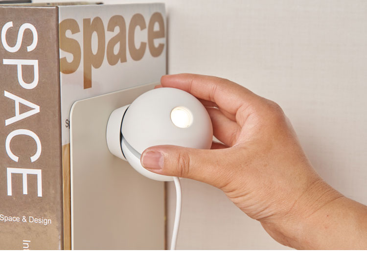 オリンピア照明 ピタッとLED 読書灯 白 ホワイト MBK039W LEDライト 手元ライト 照明 マグネット対応 コンパクト 持ち運び OLYMPIA