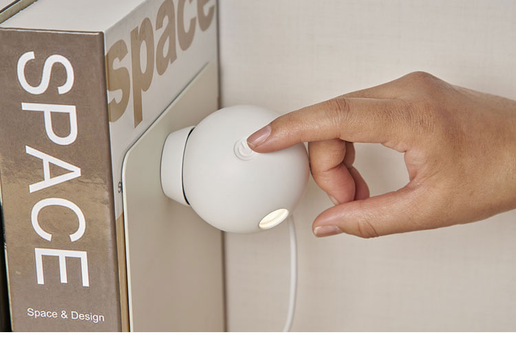 オリンピア照明 ピタッとLED 読書灯 白 ホワイト MBK039W LEDライト 手元ライト 照明 マグネット対応 コンパクト 持ち運び OLYMPIA