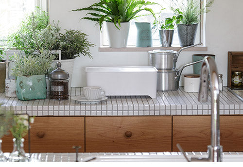 YOHAKU 水切りかご ふた付き コンパクト お手入れ簡単 大容量 コンパクトにまとまる水切りセット ピュアホワイト MG-0308 水切りバスケット 水切りカゴ シンク上