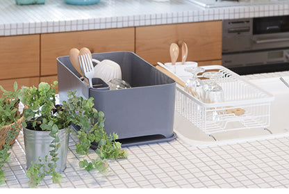 YOHAKU 水切りかご ふた付き コンパクト お手入れ簡単 大容量 コンパクトにまとまる水切りセット ライトグレー MG-0309 水切りバスケット 水切りカゴ シンク上