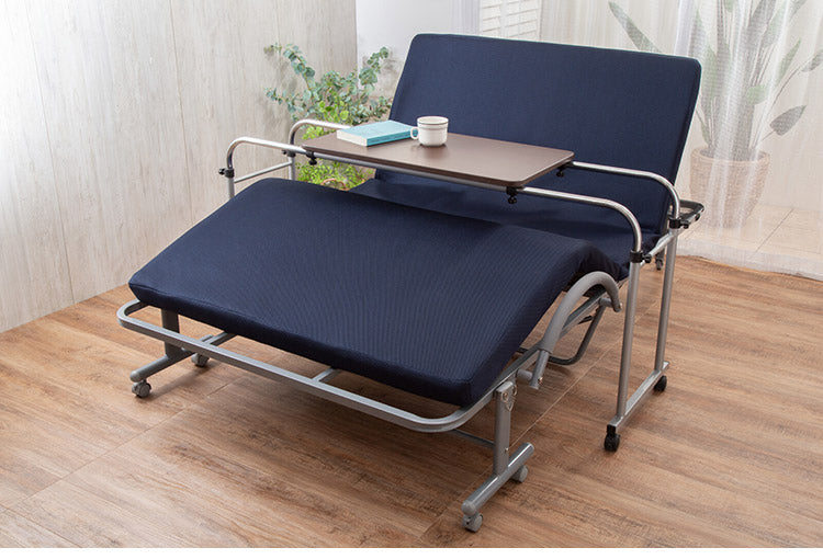 伸縮式ベッドテーブル 幅98~150 幅・高さ調節 伸縮式フリーテーブル キャスター付き ベッド リモートワーク 読書 食事 介助 介護(代引不可)
