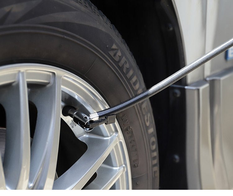 ファミラ 充電式コードレス 電動エアーコンプレッサー ACアダプター付き ハイパワー レジャー ドライブ うきわ プール 自動車 自転車 充電 電動 空気入れ 自動(代引不可)