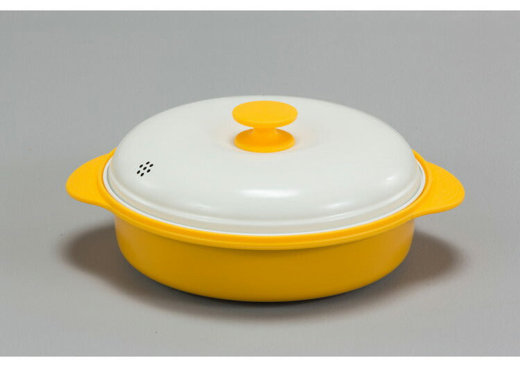 ファミラ 電子レンジ用調理器 レンジグリルパン 蒸し器プレート付き フードコーディネーター監修 レシピブック付き 電子レンジ 焼き魚 専用調理器 魚焼き レンジで焼き魚 時短 鍋 レンジ調理 Famila(代引不可)