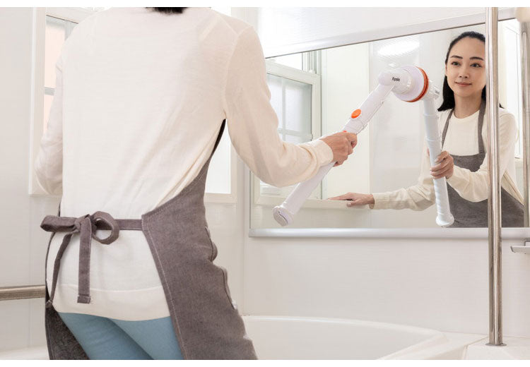 ファミラ スピンターボ 9点セット 予備バッテリー付き 立ったままお風呂掃除 回転ブラシ 風呂掃除 ブラシ バスブラシ バスポリッシャー 高速回転 コードレス ステシック型(代引不可)