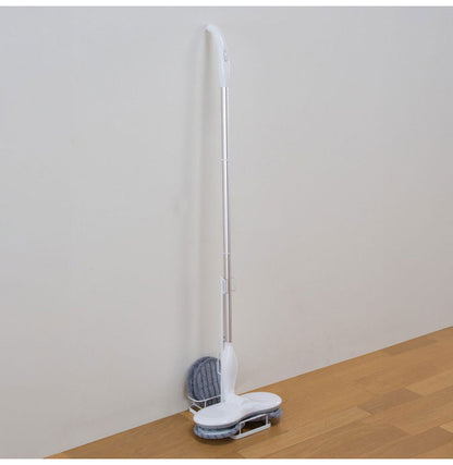 ファミラ スピンマジック 8点セット 予備バッテリー付き 立ったまま床掃除 回転モップ 電動モップ 回転モップクリーナー 床掃除 水拭き 高速回転 モップ 充電式 コードレス ステシック型(代引不可)