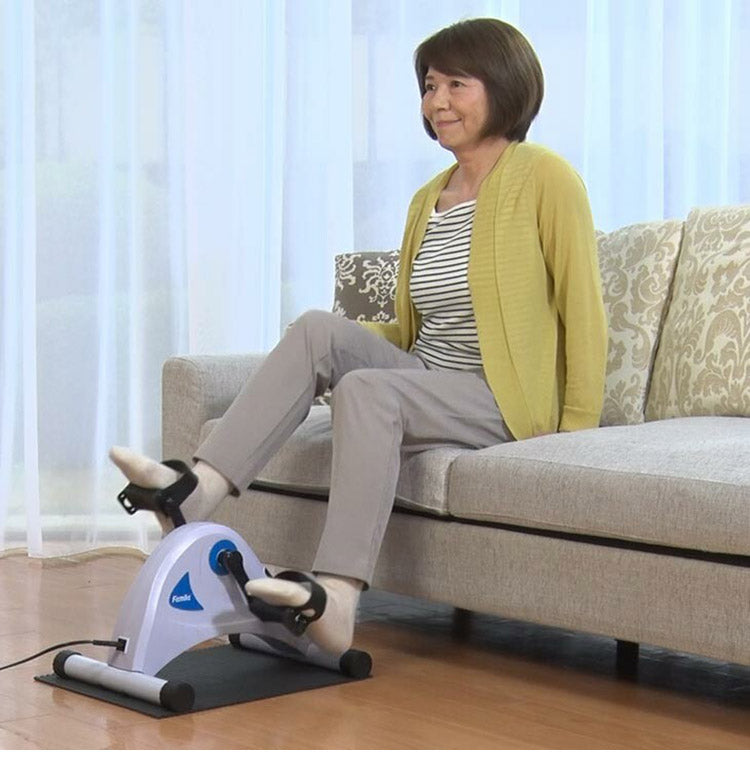 ファミラ 楽らく健康電動ルームサイクル フィットネス サイクル 運動不足解消に! 楽らく 健康 電動 ルームサイクル 運動不足解消 フィットネス お年寄り プレゼント(代引不可)