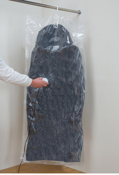 ファミラ 掃除機のいらない衣類圧縮袋 吸引機+圧縮袋 11点セット 吊るせる 衣類圧縮袋 ショート6枚 ロング4枚 衣類収納 衣替え 衣類収納 押し入れ 押入れ 圧縮(代引不可)