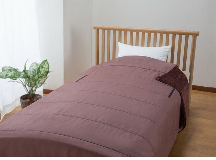 寝袋 2枚組 着れる布団 ポケット付き 手が出せる 寝袋 掛け布団 着る毛布 ブラウン フリース素材 保温 蓄熱 アウトドア キャンプ ドライブ 車中泊 防災 災害 布団(代引不可)