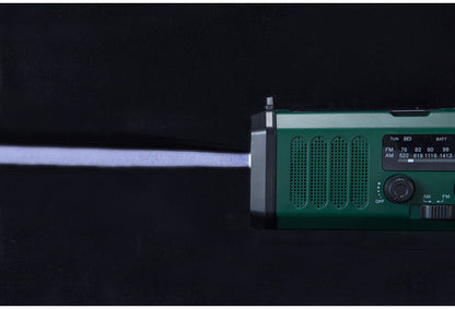 防災ラジオ ライト付き FM AMラジオ対応 ソーラー充電 USB 手回し充電 大容量バッテリー 方位磁石 ラジオ 防災 非常用 地震 スポットライト 広角ライト コンパクト(代引不可)