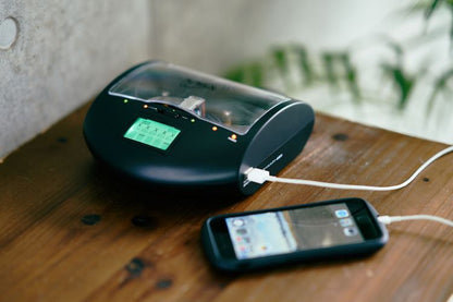 乾電池充電器 マルチ・チャージャーV2 AZREX AX-010V2(代引不可)