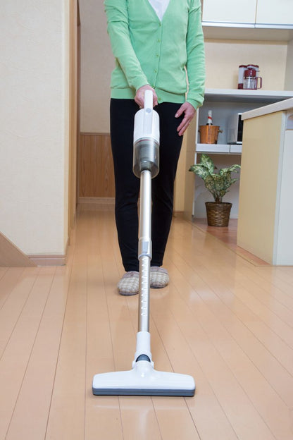 サイクロン式コードレス掃除機 ホワイト スティック&ハンディ 2WAY使い分け(代引不可)