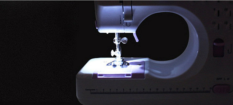 電動ミシン コンパクトミシン ホワイト 縫い方12パターン 取っ手付き 家庭用ミシン 裁縫 縫い物(代引不可)